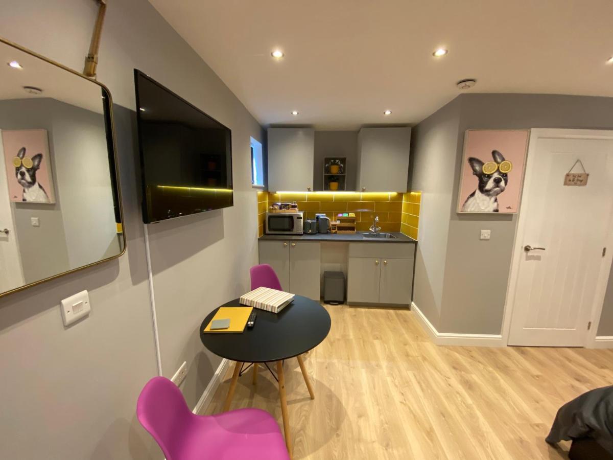 Modern Luxury 1 Bed Apartment With Parking Near Stansted Airport Stansted Mountfitchet Zewnętrze zdjęcie