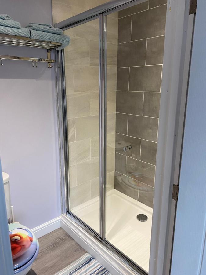 Modern Luxury 1 Bed Apartment With Parking Near Stansted Airport Stansted Mountfitchet Zewnętrze zdjęcie