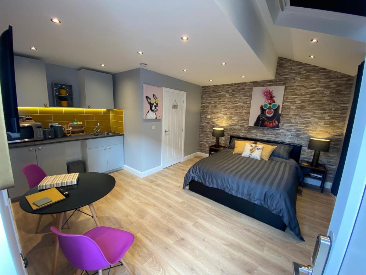 Modern Luxury 1 Bed Apartment With Parking Near Stansted Airport Stansted Mountfitchet Zewnętrze zdjęcie