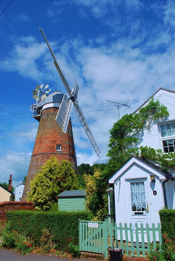 Modern Luxury 1 Bed Apartment With Parking Near Stansted Airport Stansted Mountfitchet Zewnętrze zdjęcie